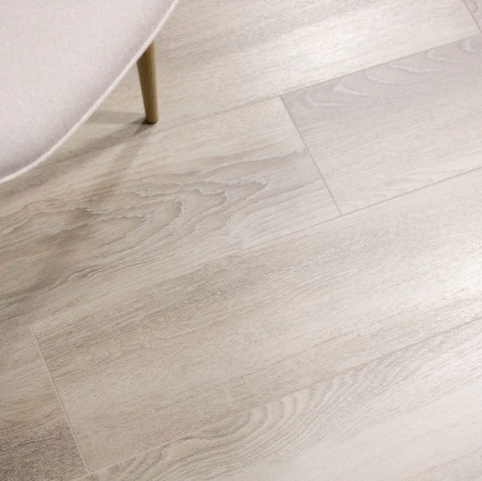 1105313 8x48 Plank Tile